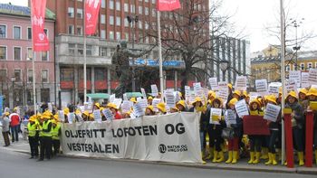 Lofoten oljeprotest.jpg